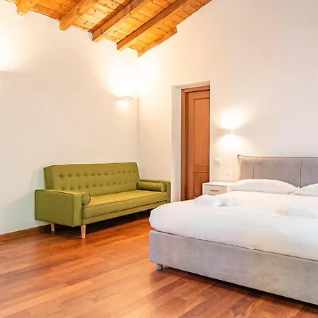 Apartment Le Guglie In Piazza Castello - Centro Storico *